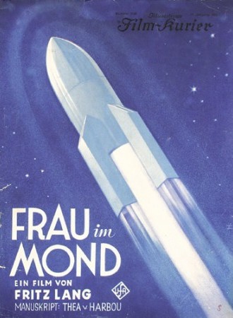 Frau im Mond